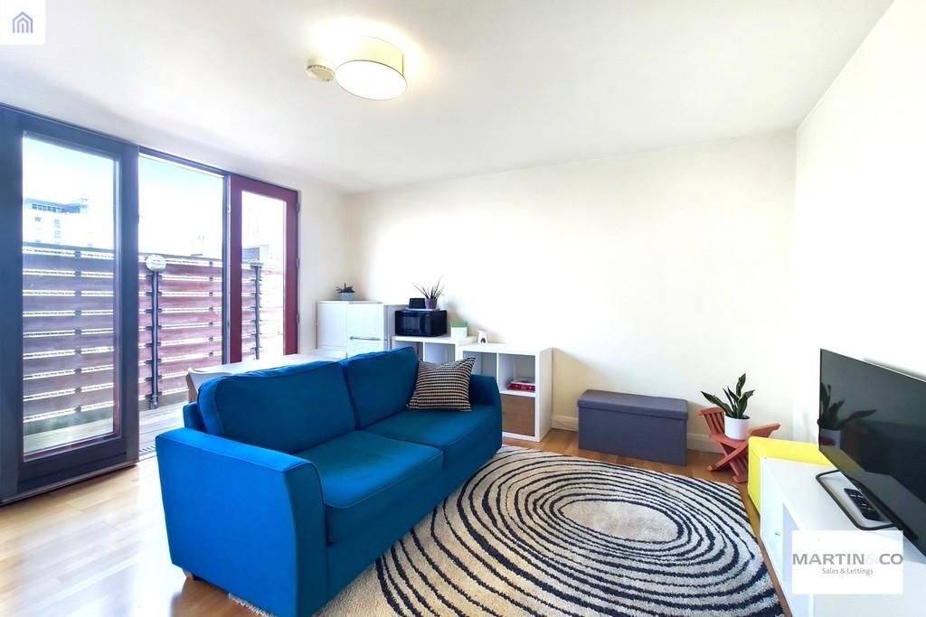1-bed flat on Overton's Yard, Old Town, Croydon, £210,000