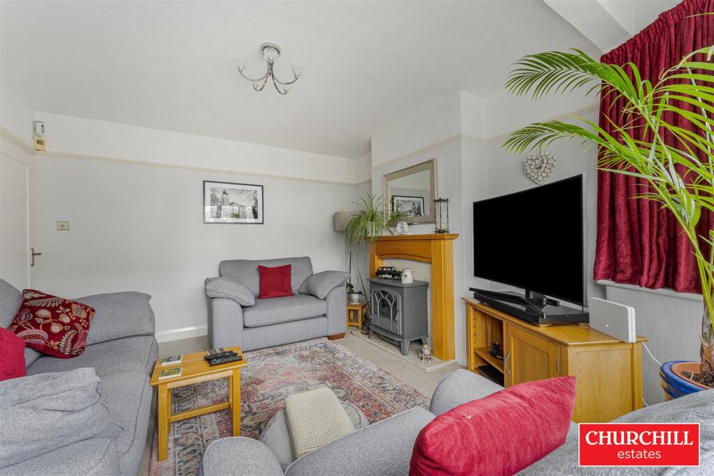 House in London, South Woodford - View 5