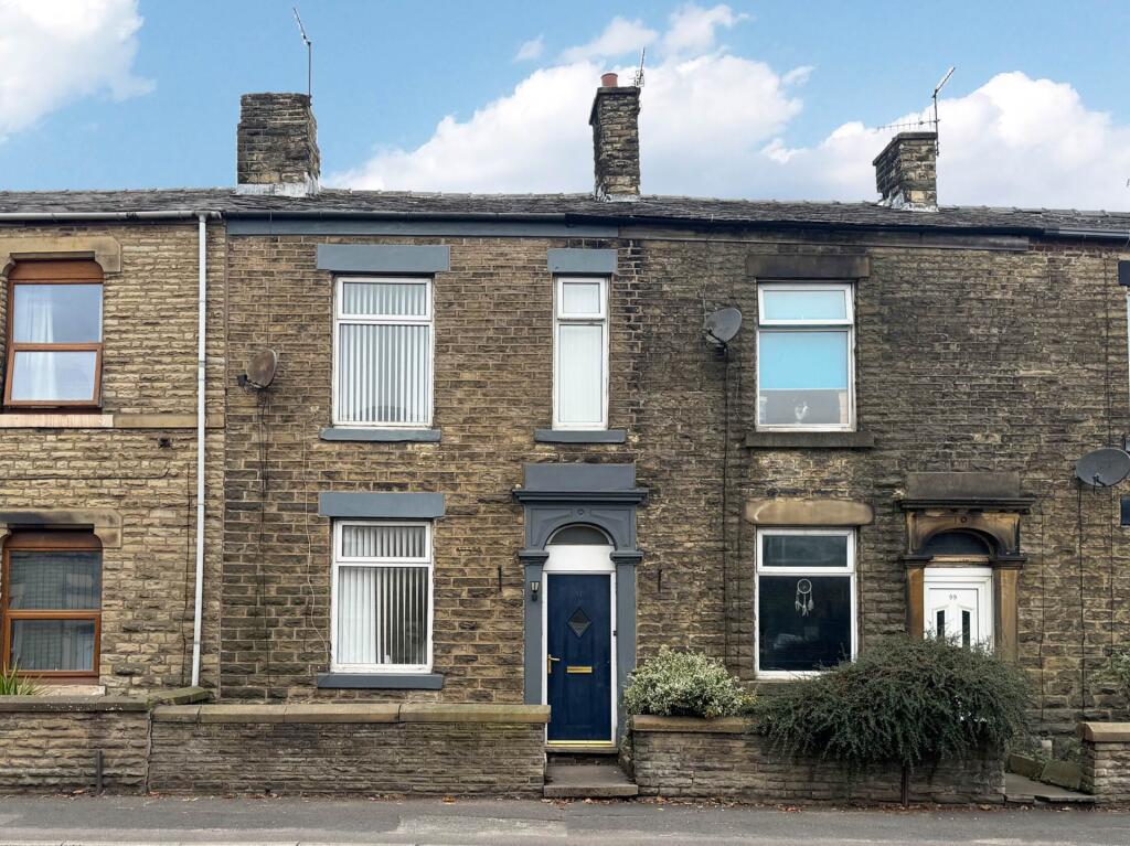 Main image of property: Milnrow Road, Shaw, Oldham