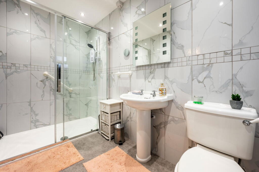 Additional image 15 of Rowthorn Close, Sutton Coldfield, B74 2EN