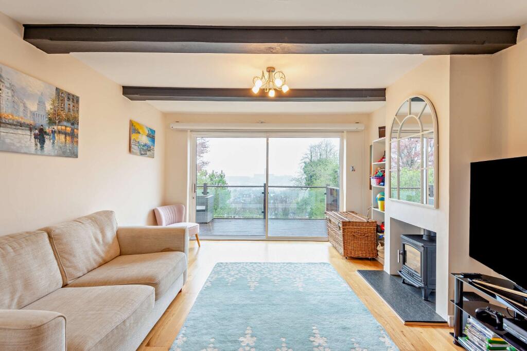 40, Mountside, Guildford, Surrey photo 4