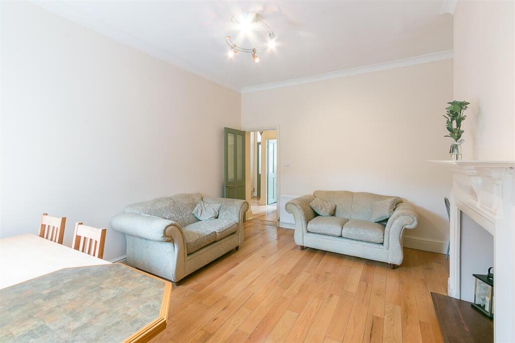 Helmsley Road, Sandyford, Newcastle upon Tyne photo 4