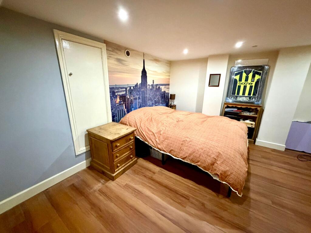 House in Stockport, Davenport - More