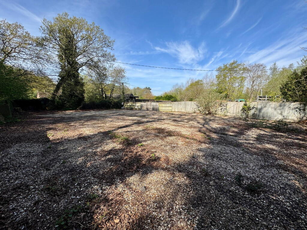 Old School Road, Hook, RG27 9NJ - View 5