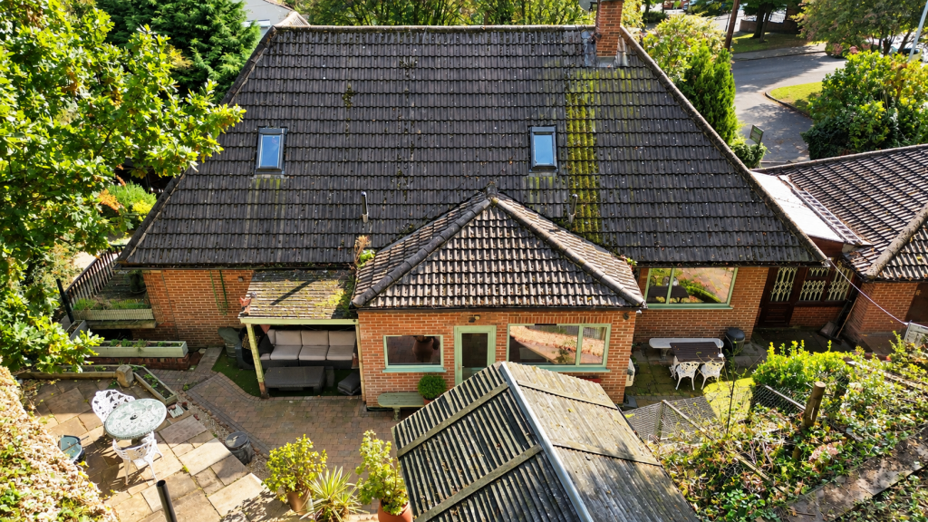 House in Wakefield - More