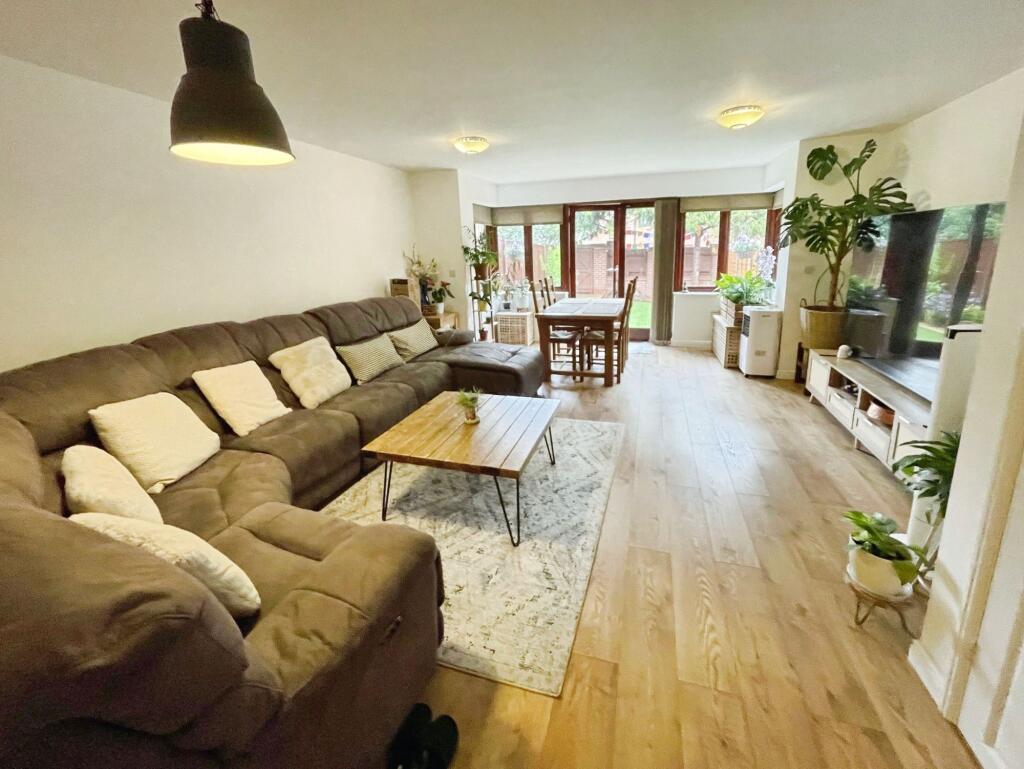 House in Reading - View 2