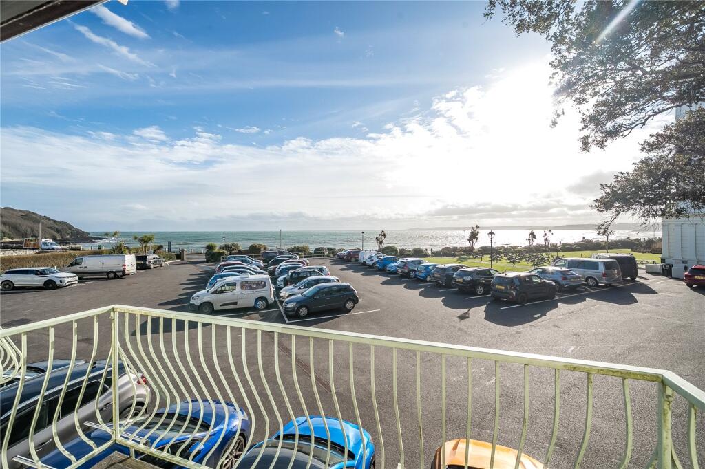 Main image of property: 2 Manor Cottages, Cliff Road, Falmouth, TR11