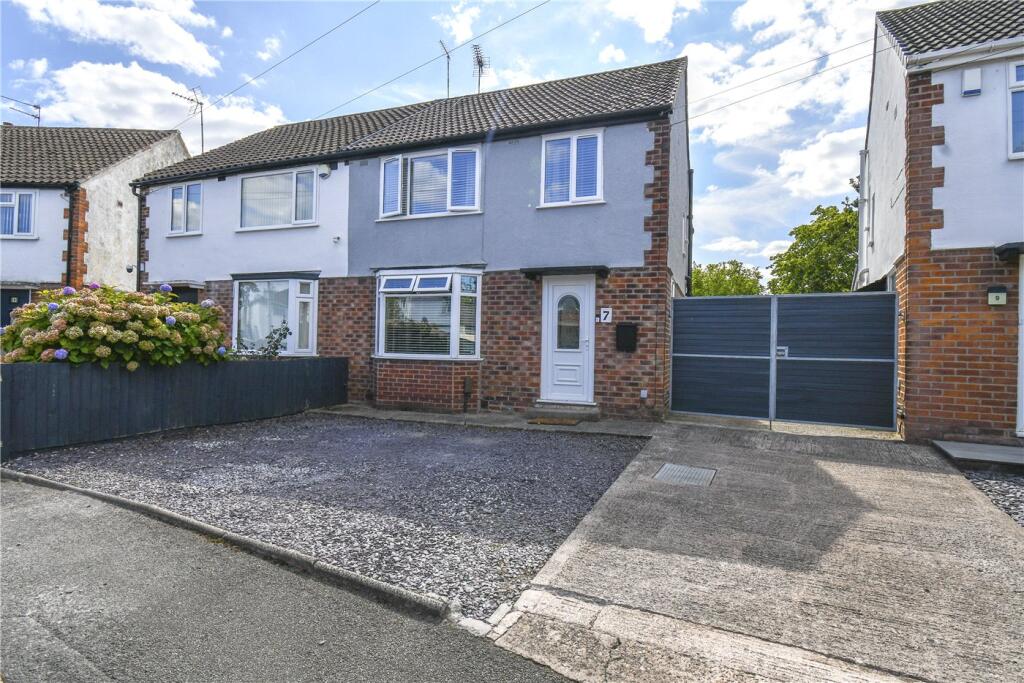 Main image of property: Maxwell Close, Whitby, Ellesmere Port