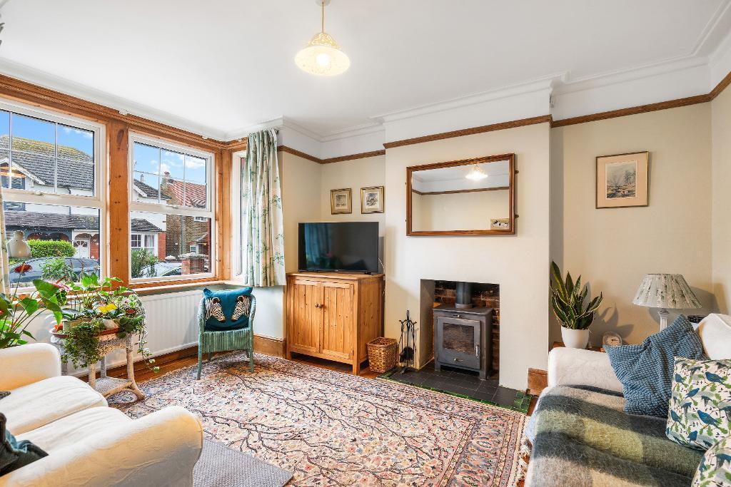 Ashurst Road, Seaford, East Sussex, BN25 1AH photo 3