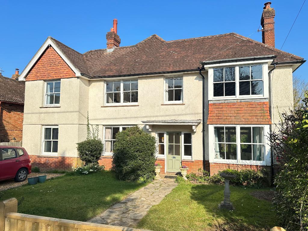 Main image of property: Goring Road, Steyning, West Sussex, BN44 3GF