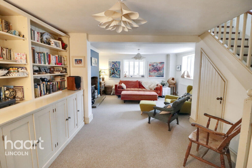 House in North Kesteven, Washingborough - More