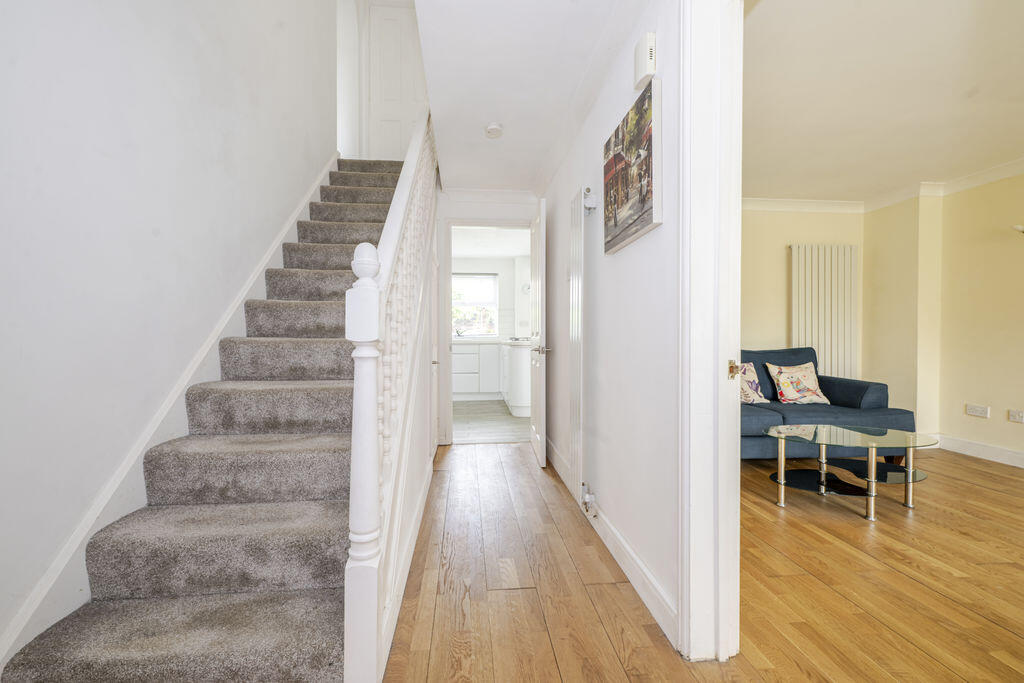 House in Tonbridge - More