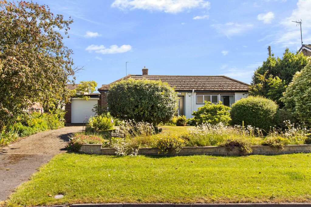 Main image of property: Glenelg, Sands Lane, Scotter, DN21 3TR