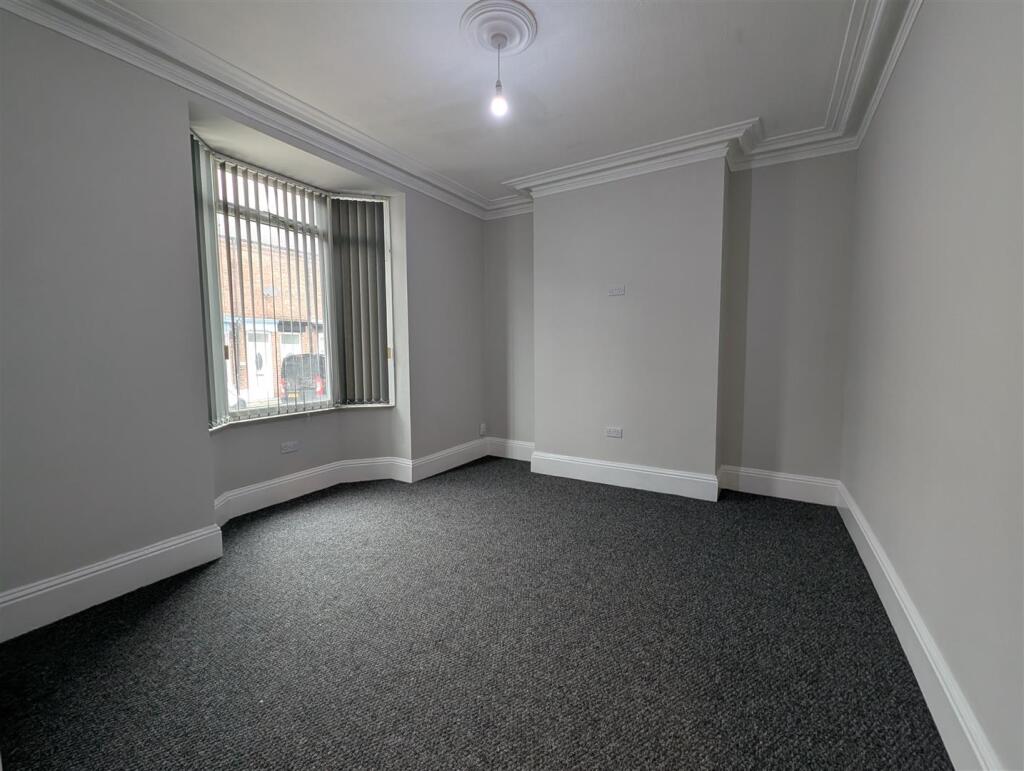 House in Darlington - View 2