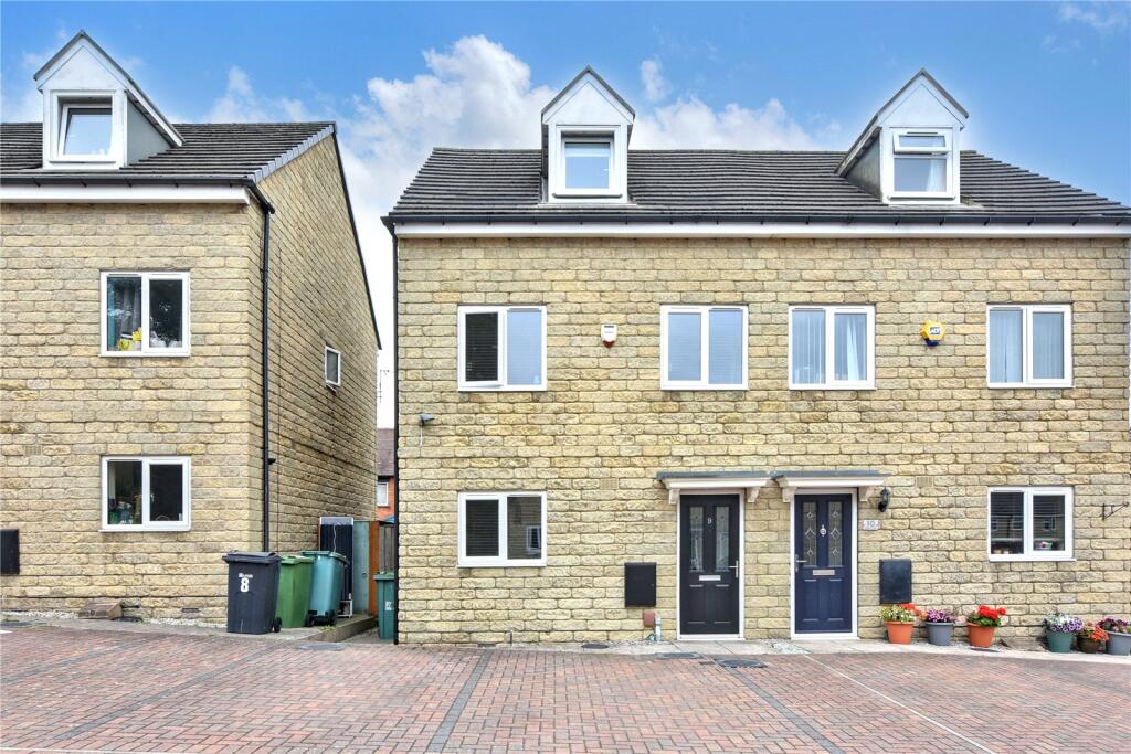 Main image of property: Marsh View, Pudsey, West Yorkshire