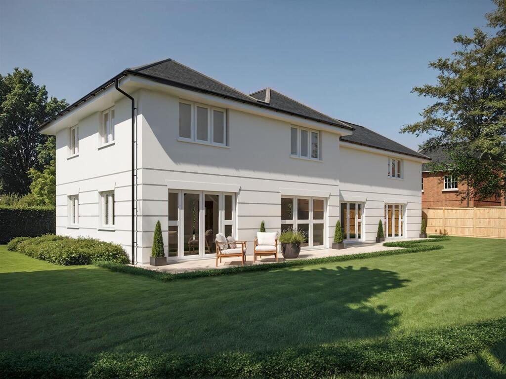 Main image of property: The Lakes, Swanmore