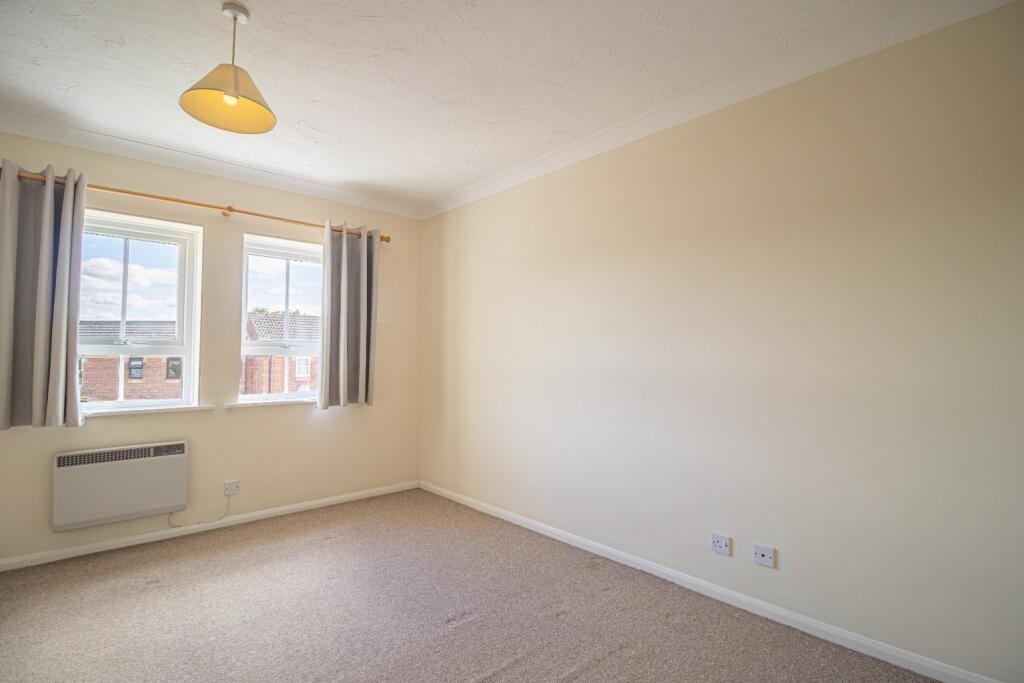 House in King's Lynn and West Norfolk, Templemead - More
