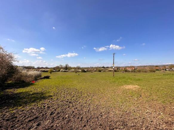 land at e.jpg
