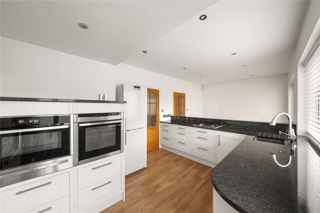 House in Southall - View 4