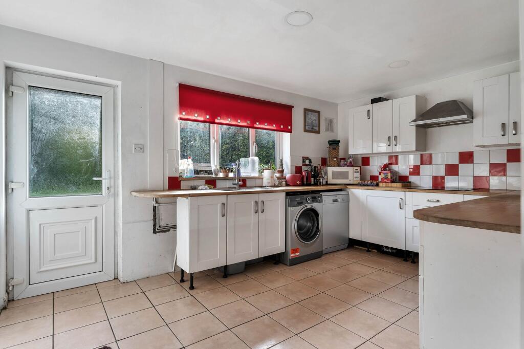 House in Nottingham - View 5