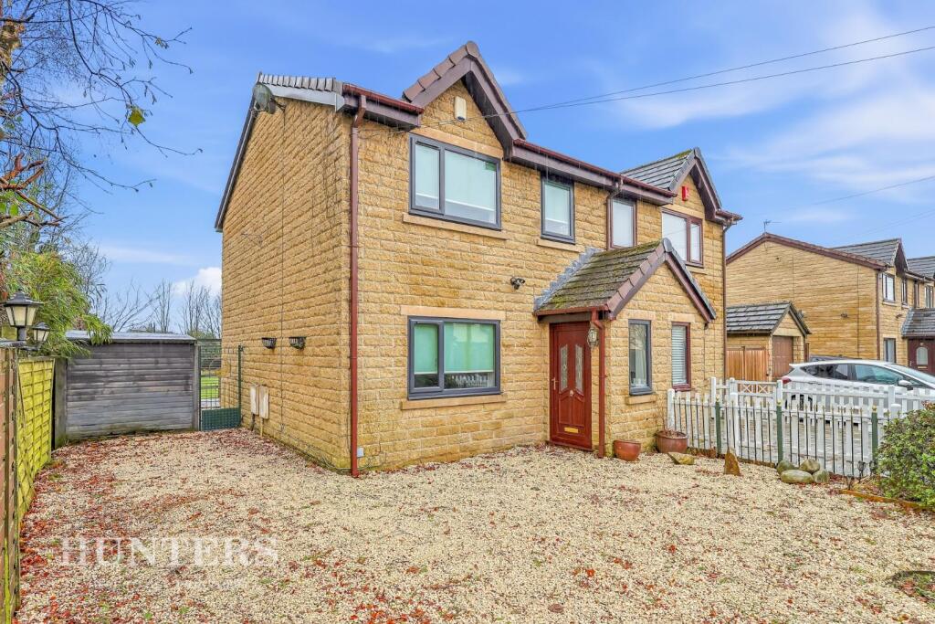 Main image of property: Summerfield View, Oldham