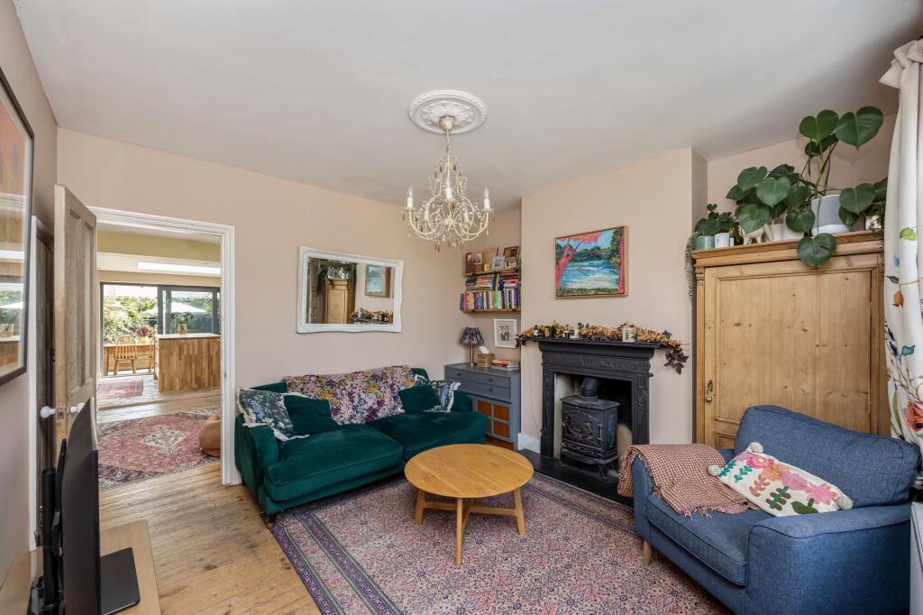 House in Brighton - View 4