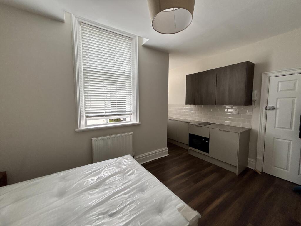 Apartment in Liverpool - View 2