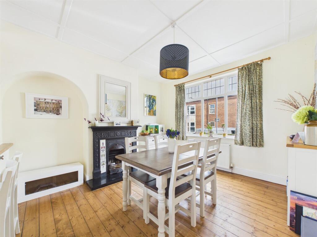 House in North Tyneside, Cullercoats - View 4