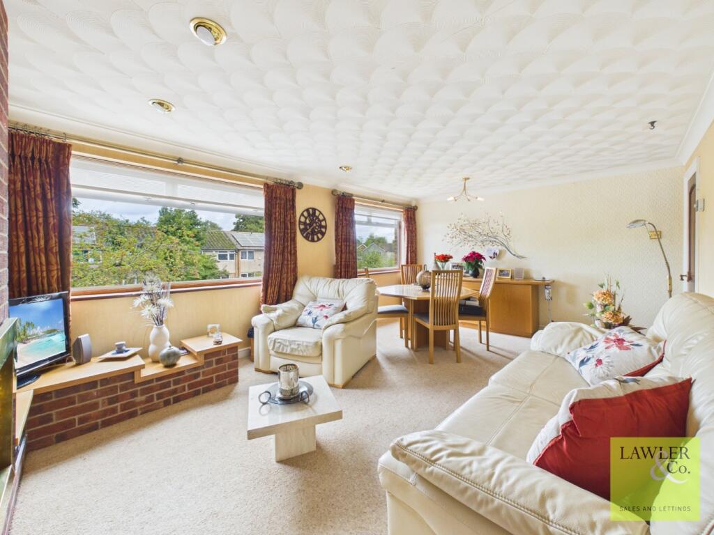 House in Stockport, Offerton - View 4