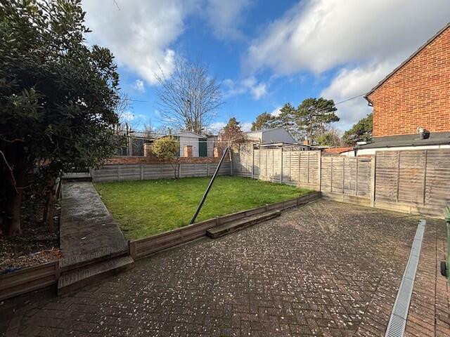 Swiftsden Way, Bromley, BR1 photo 3