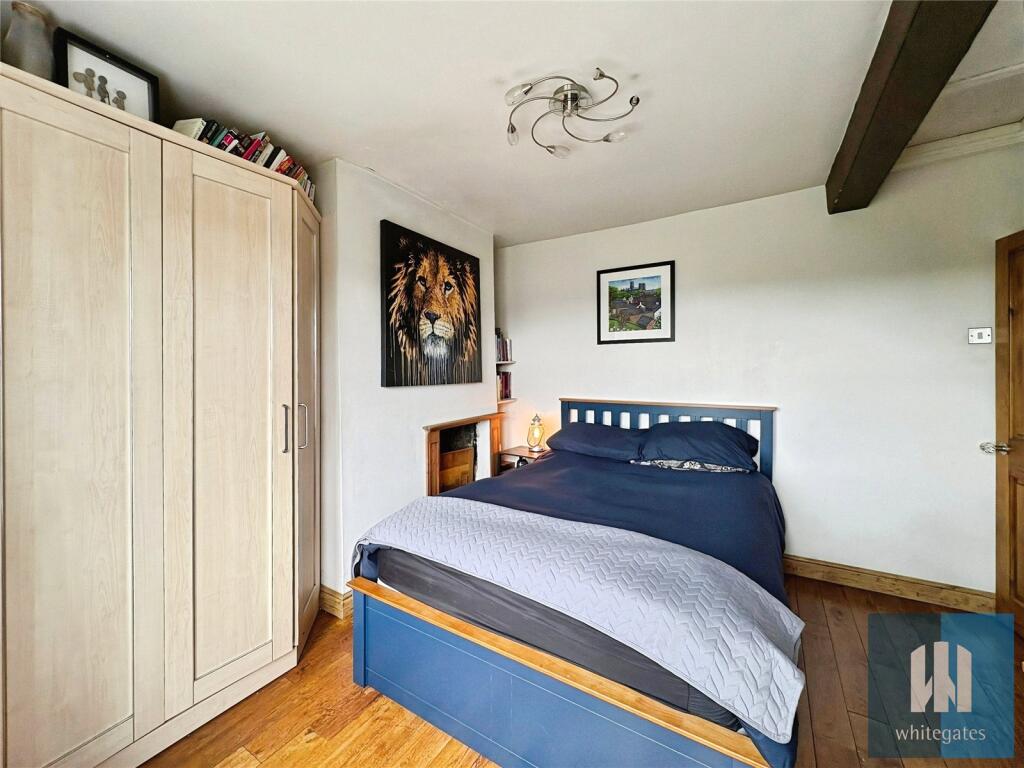 House in Kirklees, Mirfield - View 3