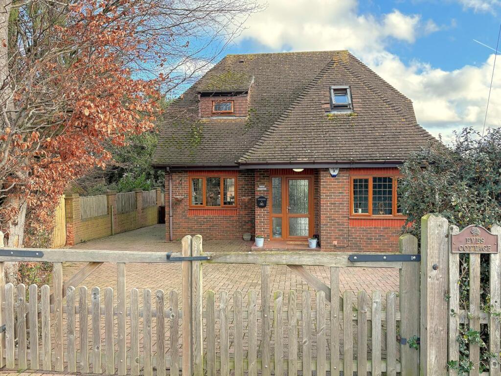 Main image of property: Coutts Avenue, Shorne, Gravesend