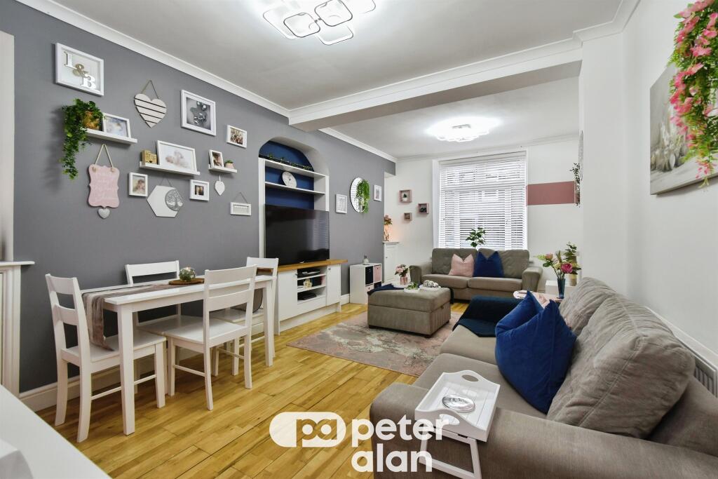 House in Godreaman, Aberaman North - View 4