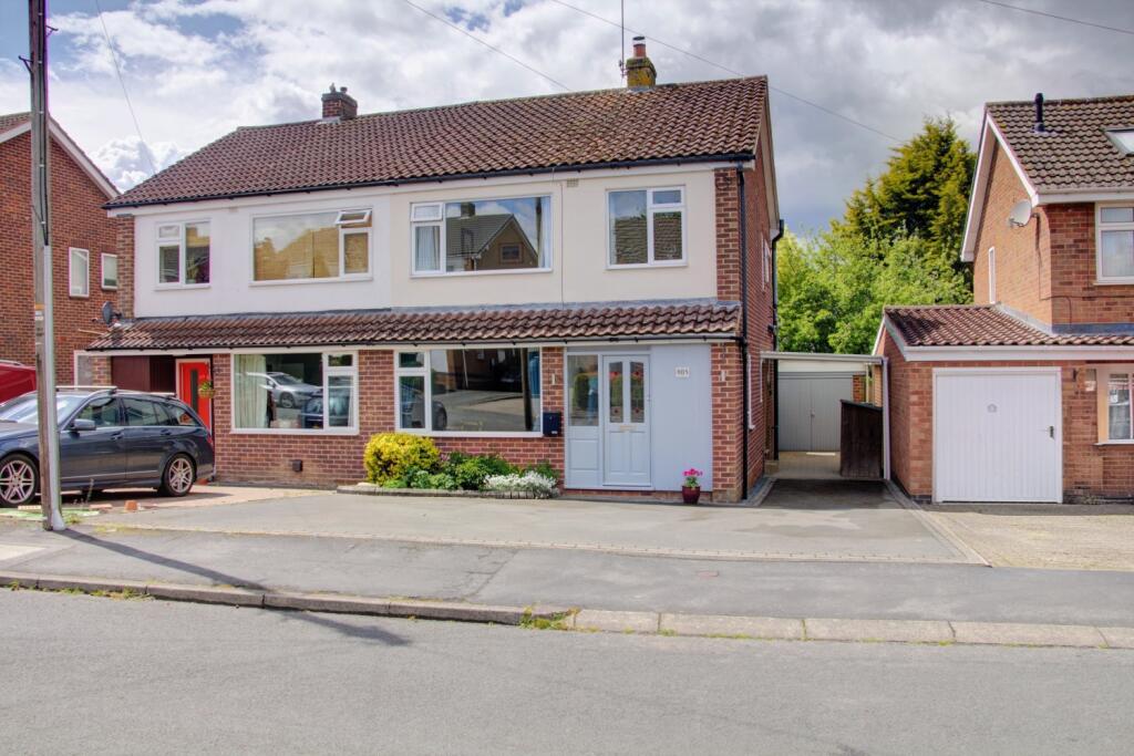 Main image of property: WOODCOTE AVENUE, KENILWORTH, WARWICKSHIRE, CV8