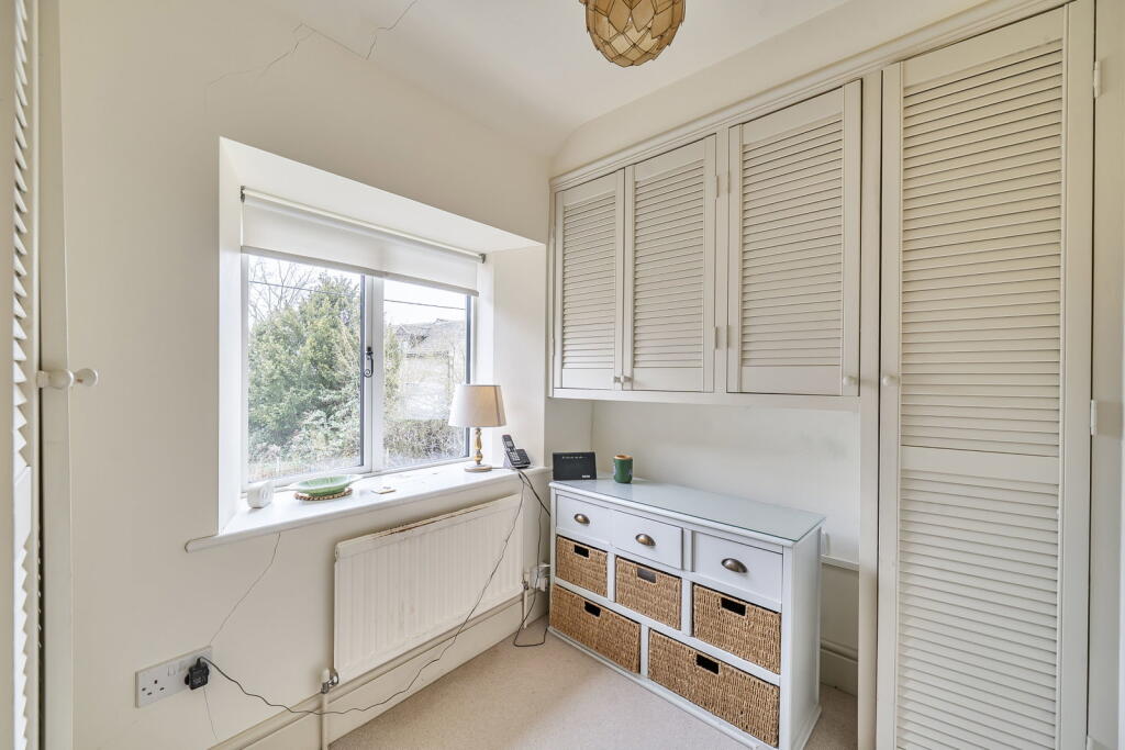 House in Swindon - View 5