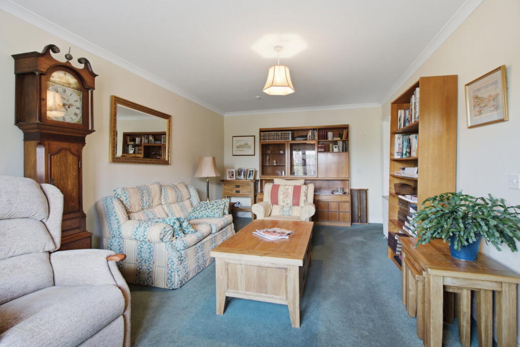 House in Worcester - More