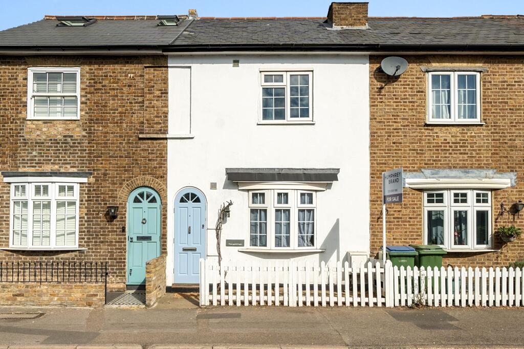 House in Kingston upon Thames