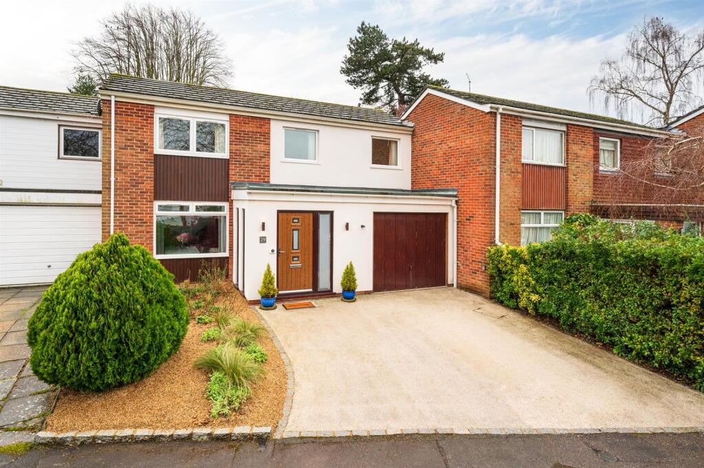 Main image of property: Damer Gardens, Henley-On-Thames