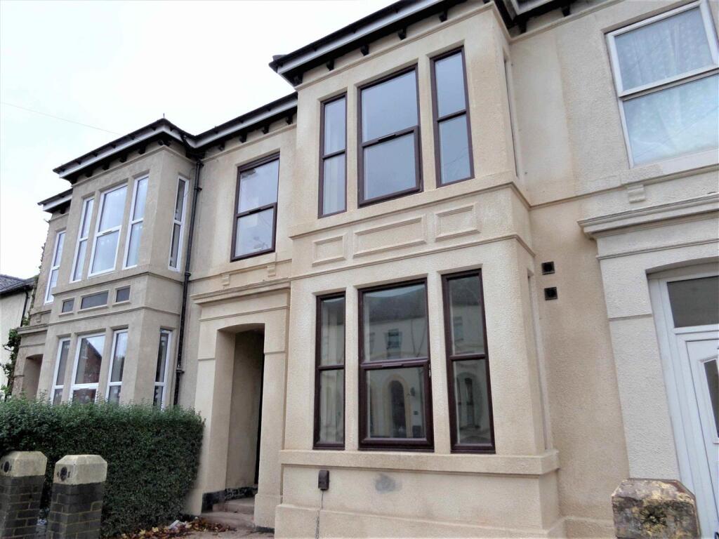 Main image of property: Compton Road, Wolverhampton, WV3 9QT