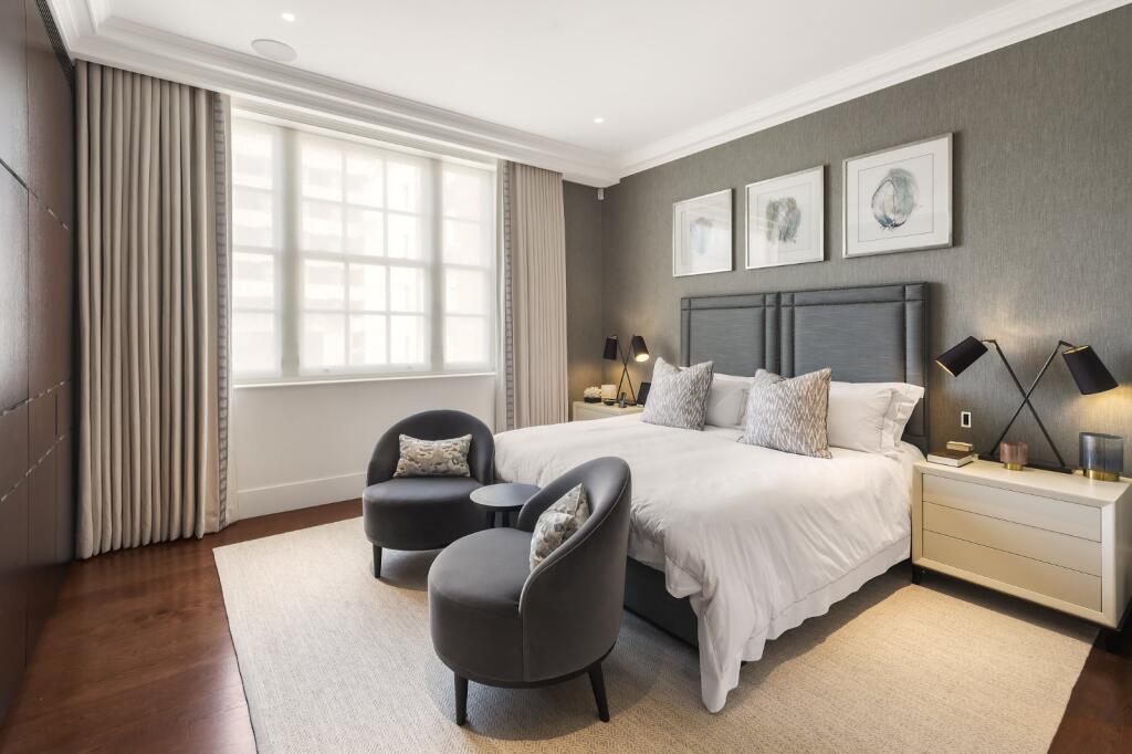 Apartment in London, City of Westminster - View 3