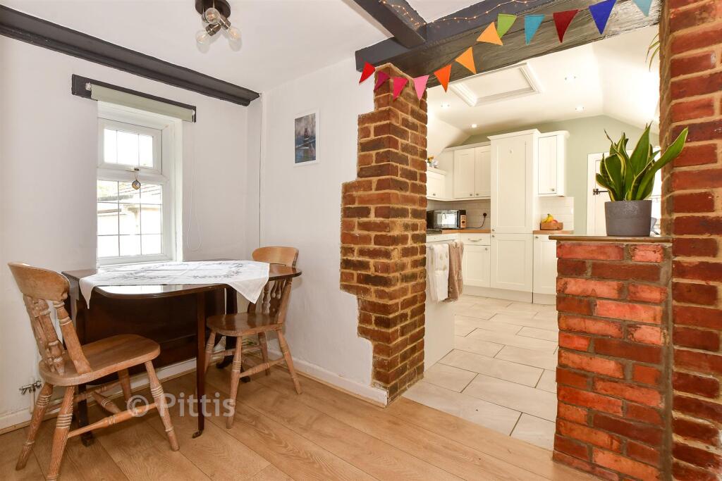 House in Godshill, Isle of Wight - View 4