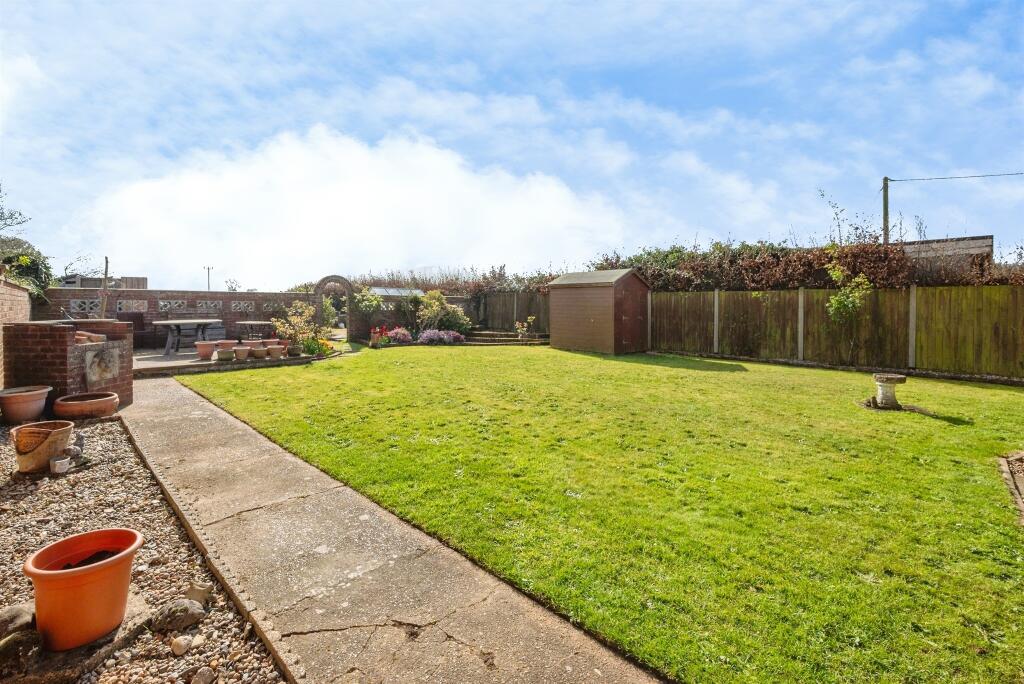 Norwich Road, Cawston, Norwich photo 4