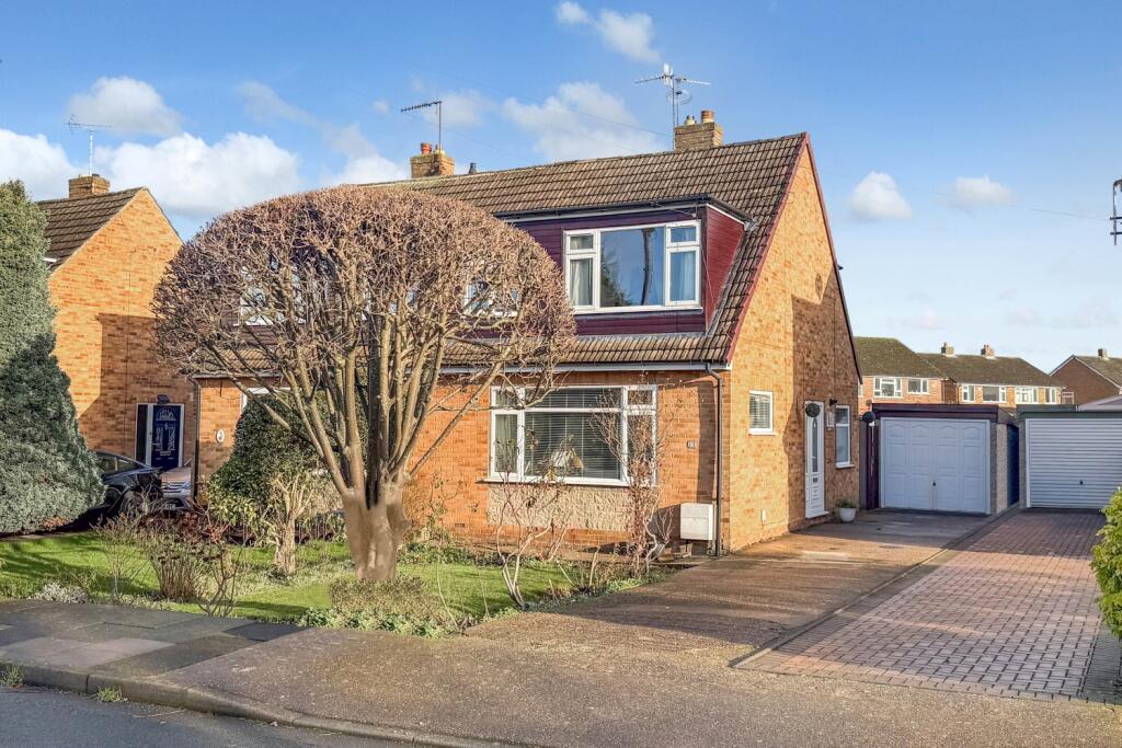 Main image of property: Appleton Road, Beeston, Nottingham, Nottinghamshire, NG9