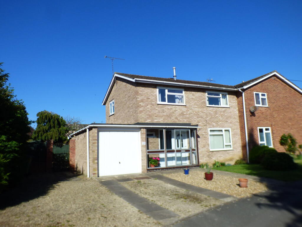Main image of property: Badgers Crescent,Shipston-on-stour,CV36 4BD