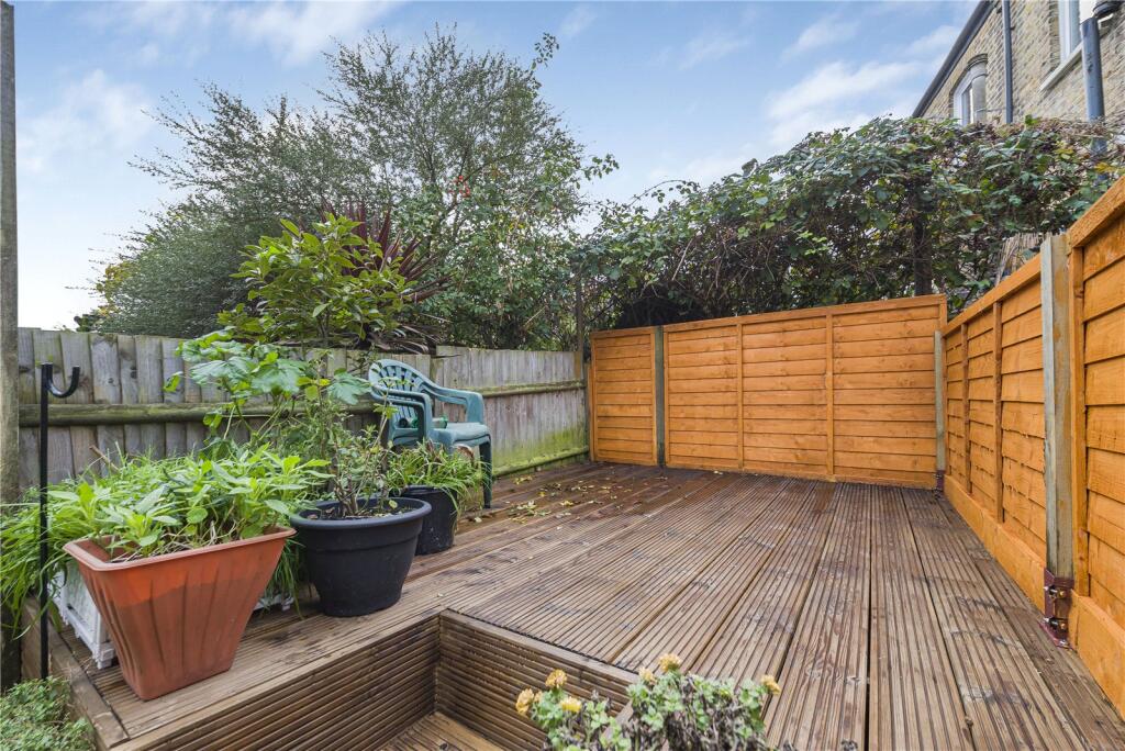 Hazeldon Road, London, SE4 photo 3