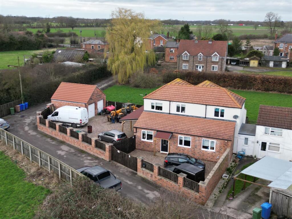 Main image of property: Cheapsides Lane, Gilberdyke