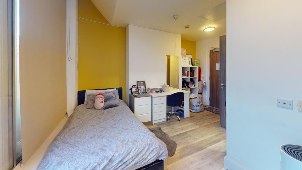 Main image of property: Express Buildings, 17-25 Upper Parliament Street, Nottingham, Nottinghamshire, NG1