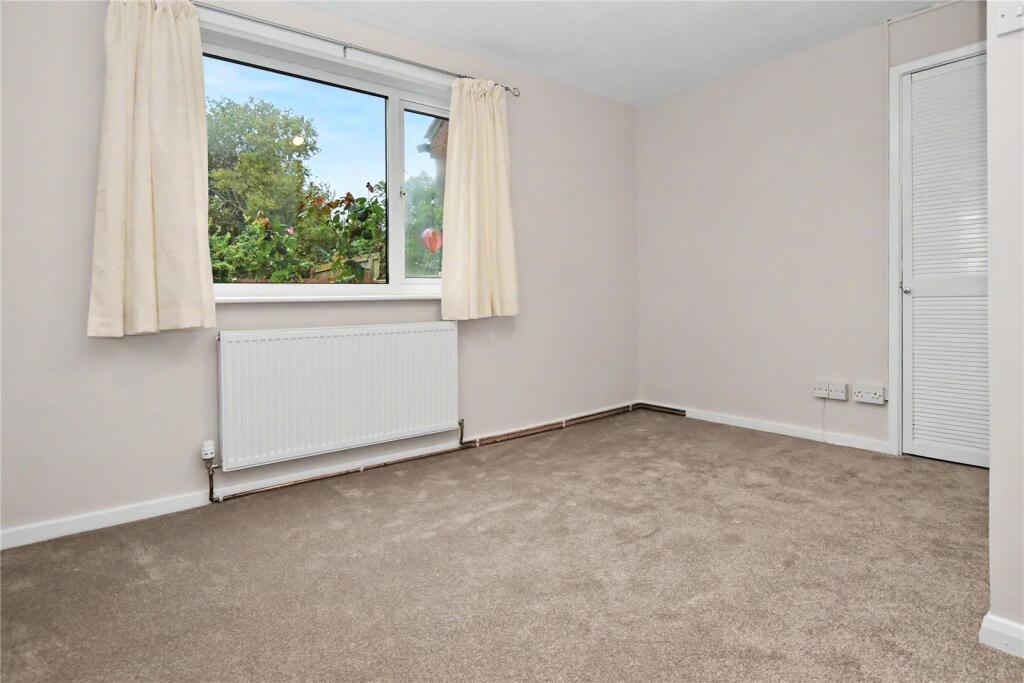 Apartment in Pudsey, Farsley Beck Bottom, Stanningley - View 5