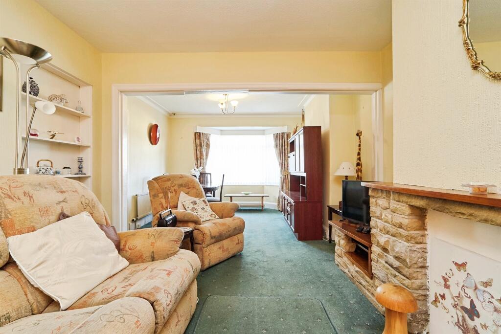 Eden Crescent, Leeds photo 4
