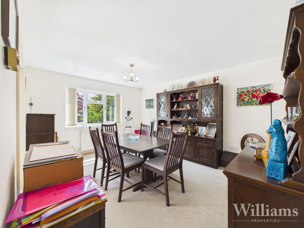 House in Oving, Buckinghamshire - View 5